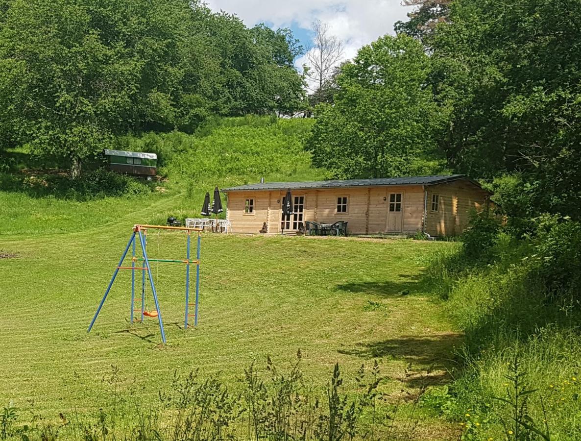 Willa Ferme De La Luciole Champs-Sur-Tarentaine-Marchal Zewnętrze zdjęcie